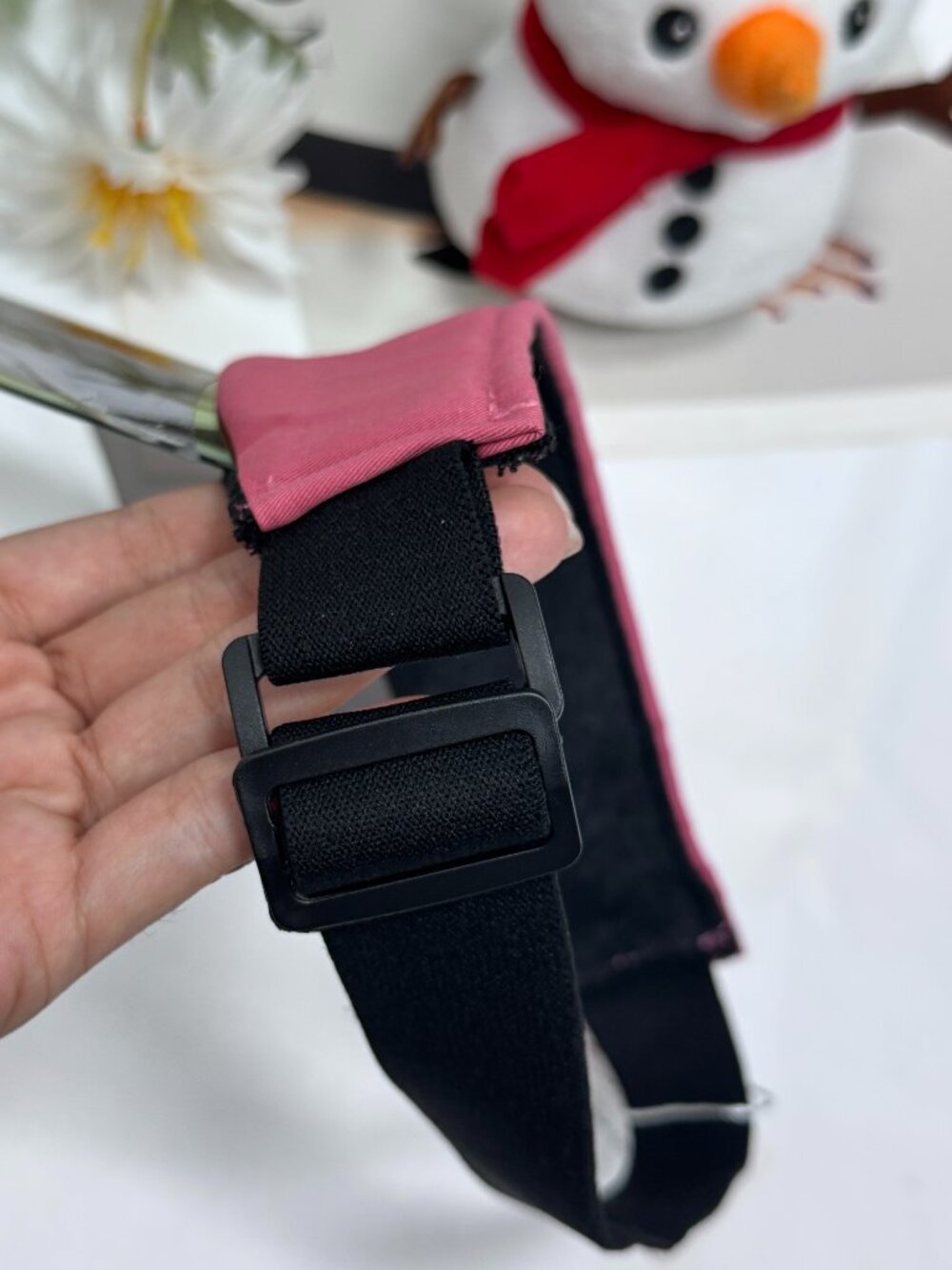 Alo Yoga Airlift Solar Visor ๐๐น Rose-colored Tennis Golf Sport NWT - Picture 3 of 5